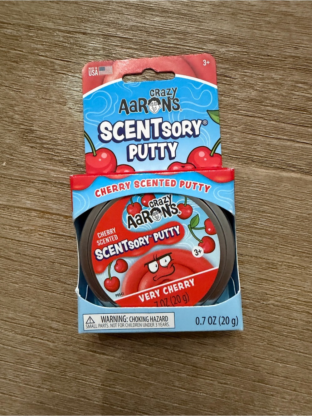 Crazy Aaron’s scentsory putty